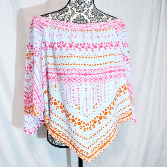 BCBGMaxAzria Tops - BCBG MAXAZRIA Off Shoulder Hankerchief Top - small
